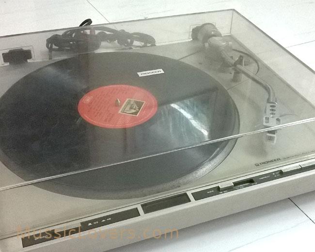 Buy Vintage Pioneer PL-400 fully Automatic Quartz-Controlled Turntable Sale  Pune-India