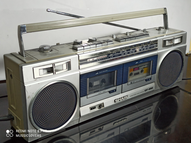Buy Vintage SHARP JAPAN GF-450 4 BAND VINTAGE RADIO AND STEREO CASSETTE  RECORDER Sale Pune-India