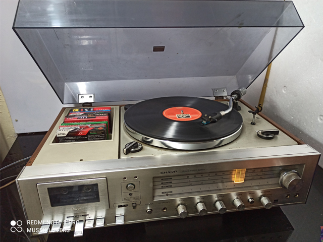 Buy Vintage RARE CLASSIC SHARP MUSIC CENTER SG-220 X OF 1979 ...