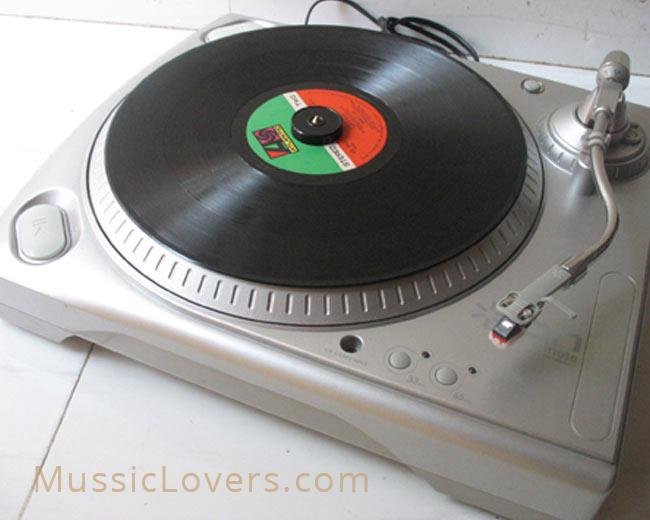 Turntable Gallery - Mussic Lovers